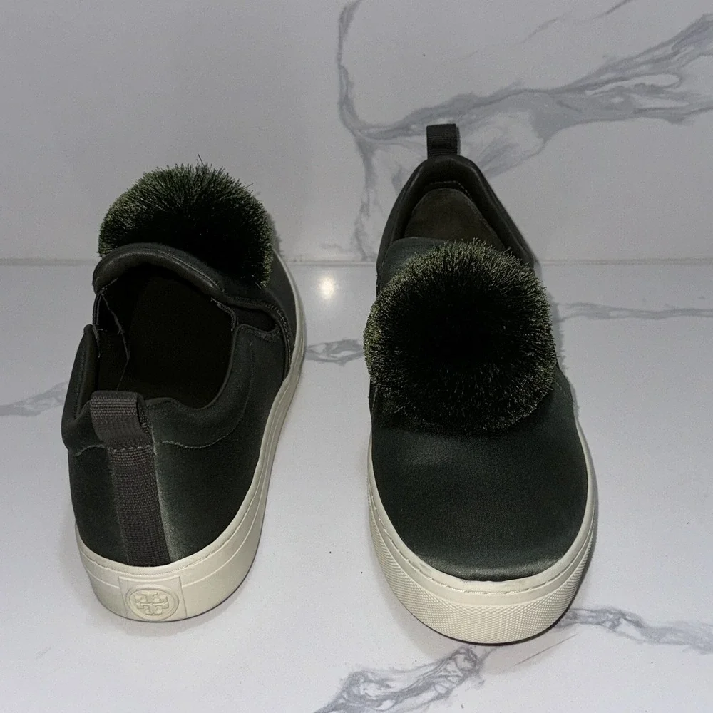 Womens Tory Burch Pom Pom Sneaker Daphne 318 Satin Lux Size 9